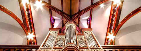 lady playing clavichord